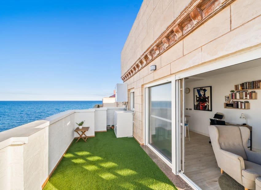 2 slaapkamer Penthouse te koop in La Mata - € 420.000 (Ref: 9363257)