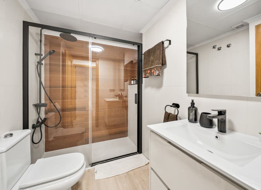 2 slaapkamer Penthouse te koop in La Mata - € 420.000 (Ref: 9363257)