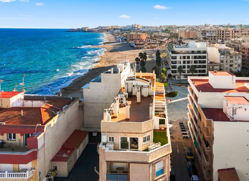 2 slaapkamer Penthouse te koop in La Mata - € 420.000 (Ref: 9363257)