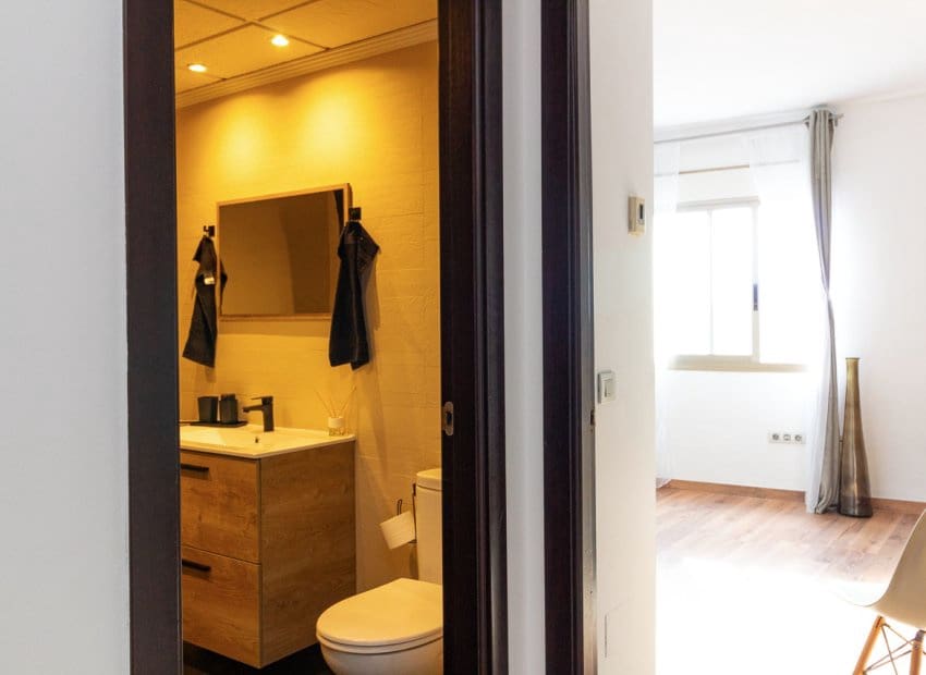 3 soverom Penthouse til salgs i Torrevieja med svømmebasseng - € 395 000 (Ref: 9368981)