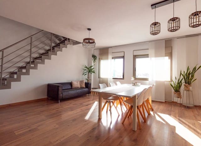 3 soverom Penthouse til salgs i Playa de los Locos, Torrevieja med svømmebasseng - € 395 000 (Ref: 9368981)