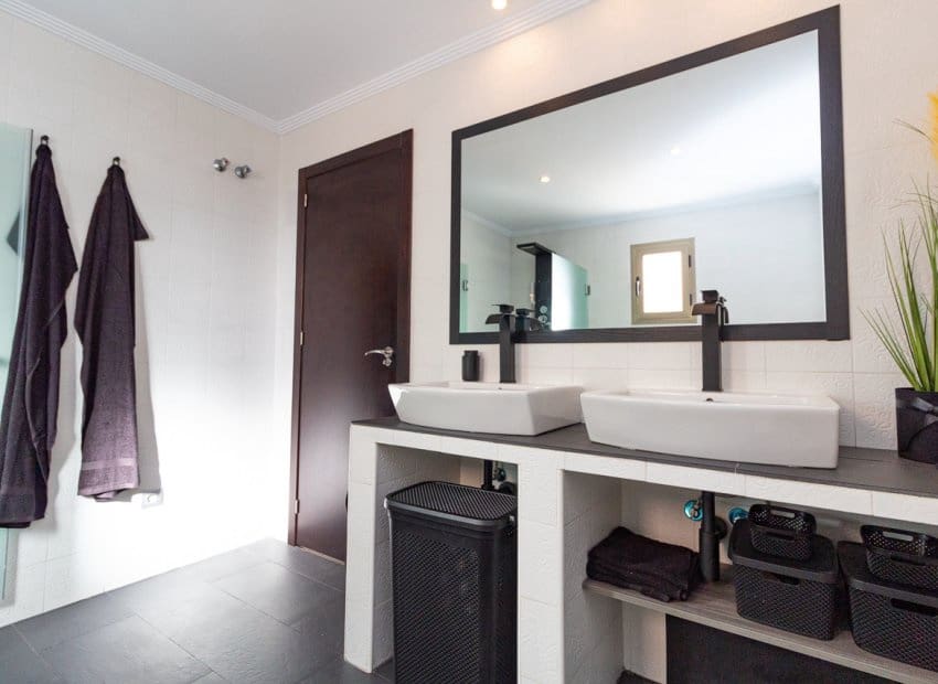 3 soverom Penthouse til salgs i Torrevieja med svømmebasseng - € 395 000 (Ref: 9368981)