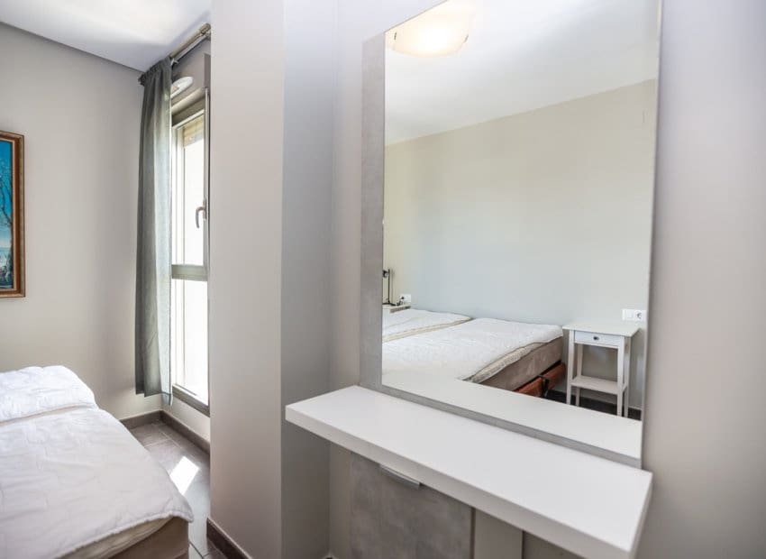 4 sypialnia Penthouse na sprzedaż w Villamartin z basenem - 550 000 € (Ref: 9368982)