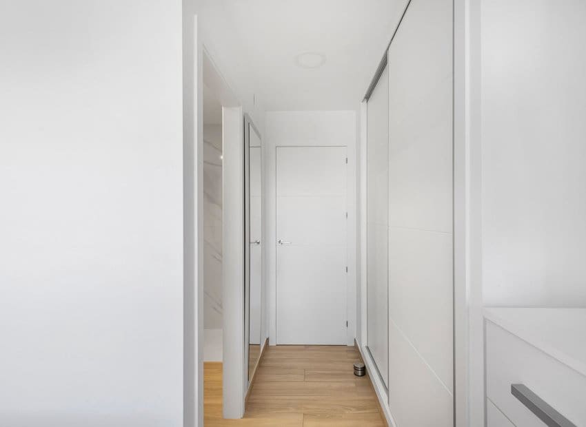 2 slaapkamer Halfvrijstaande villa te koop in Vistabella met zwembad - € 349.000 (Ref: 9368983)