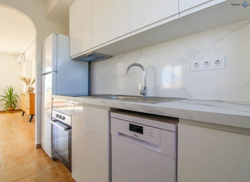 2 slaapkamer Appartement te koop in Orihuela Costa met zwembad - € 247.000 (Ref: 9368984)