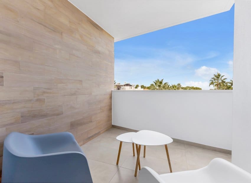 2 slaapkamer Appartement te koop in La Zenia met zwembad - € 335.000 (Ref: 9379545)