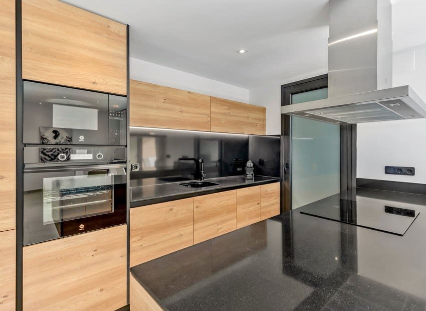 2 slaapkamer Appartement te koop in La Zenia met zwembad - € 335.000 (Ref: 9379545)