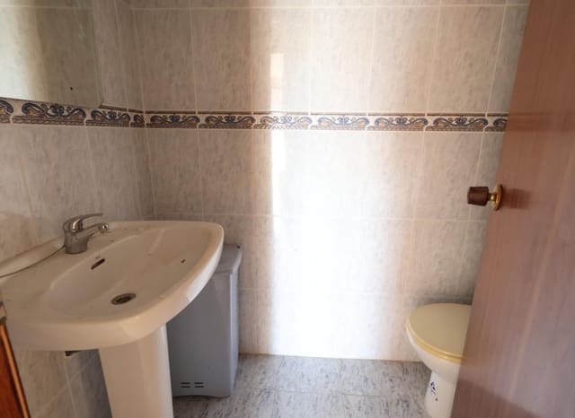 2 makuuhuone Huoneisto myytävänä paikassa Punta Prima, Torrevieja mukana uima-altaan - 144 000 € (Ref: 9379546)