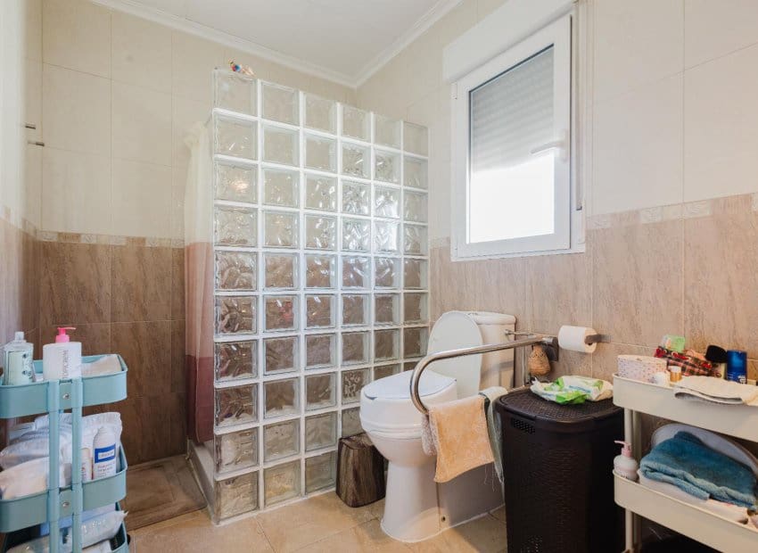 Chalet de 5 habitaciones en La Siesta en venta con piscina - 449.000 € (Ref: 9379556)