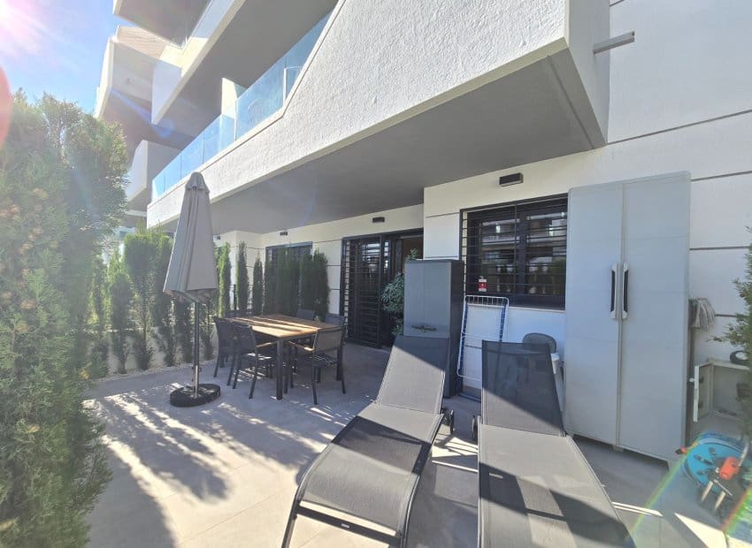 2 bedroom Apartment for sale in Villamartin with pool garage - € 285,000 (Ref: 9379754)