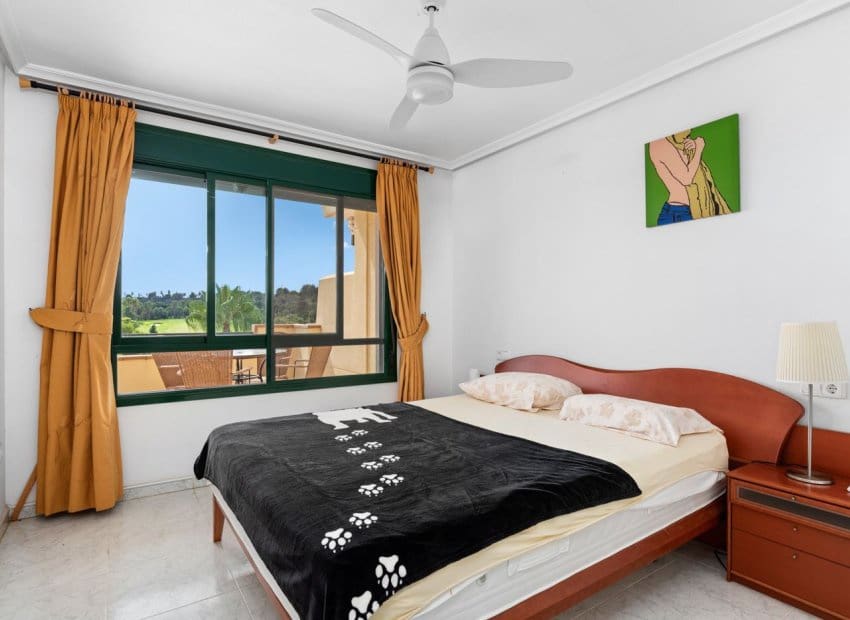 2 bedroom Penthouse for sale in Orihuela Costa with pool - € 279,000 (Ref: 9379965)