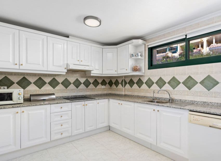 2 bedroom Penthouse for sale in Orihuela Costa with pool - € 279,000 (Ref: 9379965)