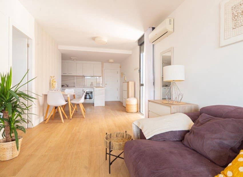 1 quarto Apartamento para venda em Orihuela Costa com piscina - 149 000 € (Ref: 9379966)