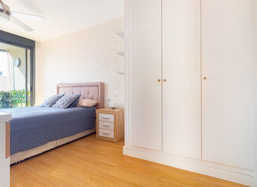 1 quarto Apartamento para venda em Orihuela Costa com piscina - 149 000 € (Ref: 9379966)