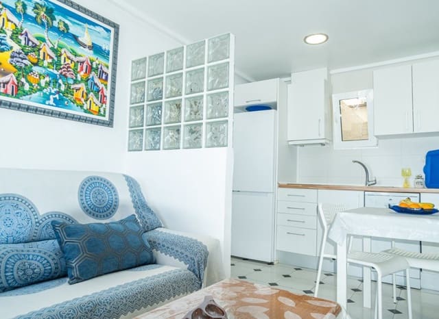 2 bedroom Beach Apartment for sale in Mil Palmeras, Orihuela with pool - € 365,000 (Ref: 9379967)