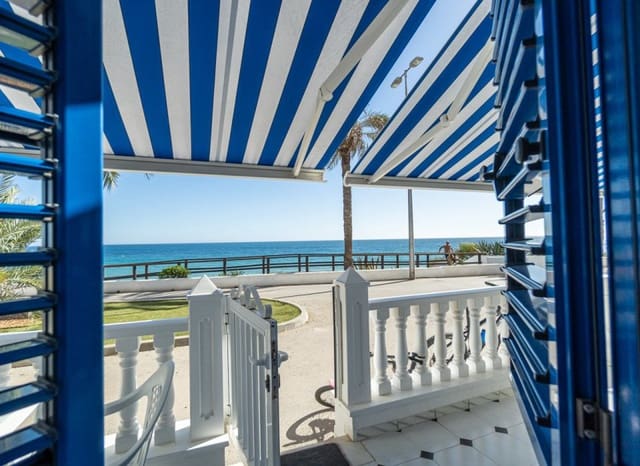 2 bedroom Beach Apartment for sale in Mil Palmeras, Orihuela with pool - € 365,000 (Ref: 9379967)