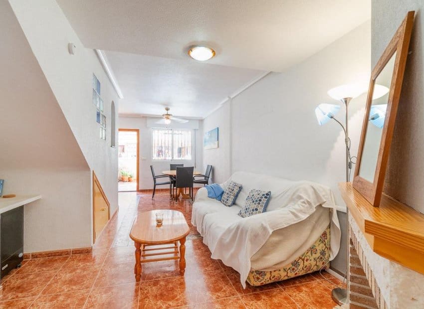 3 camera da letto Casa in vendita in Playa Flamenca con piscina - 169.000 € (Rif: 9379968)