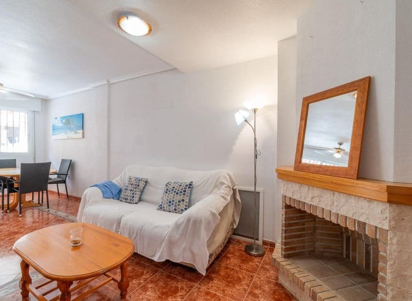 3 camera da letto Casa in vendita in Playa Flamenca con piscina - 169.000 € (Rif: 9379968)