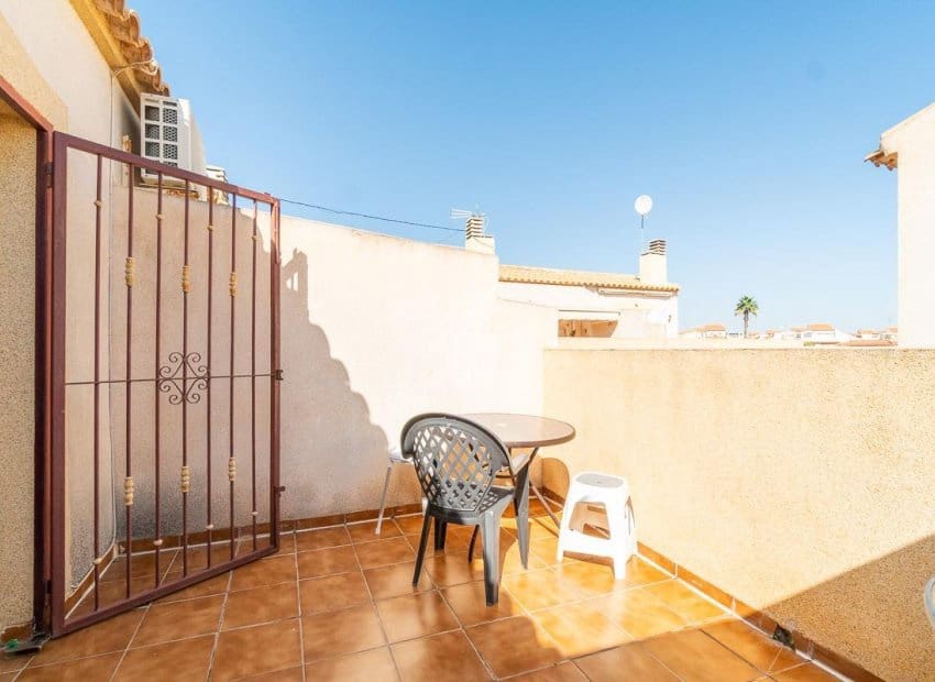 3 camera da letto Casa in vendita in Playa Flamenca con piscina - 169.000 € (Rif: 9379968)