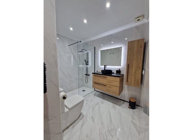 3 bedroom Townhouse for sale in Playa Flamenca, Orihuela with pool - € 297,000 (Ref: 9379971)