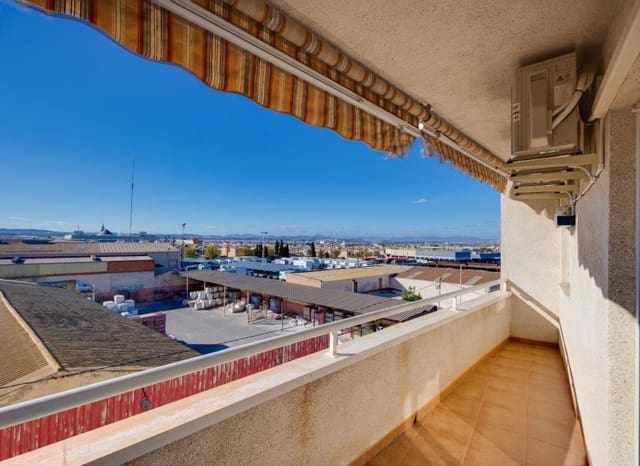 2 makuuhuone Huoneisto myytävänä paikassa Parque de las Naciones, Torrevieja mukana uima-altaan - 139 990 € (Ref: 9379972)