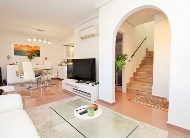 3 soverom Kjedet enebolig til salgs i Los Dolses, Orihuela med svømmebasseng - € 375 000 (Ref: 9386390)