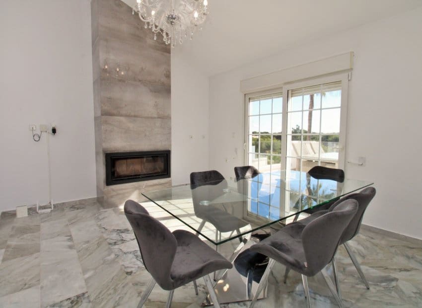 3 slaapkamer Villa te koop in Las Ramblas Golf met zwembad - € 499.000 (Ref: 9386597)