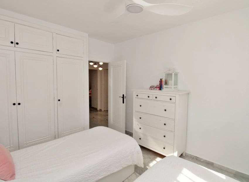 3 slaapkamer Villa te koop in Las Ramblas Golf met zwembad - € 499.000 (Ref: 9386597)