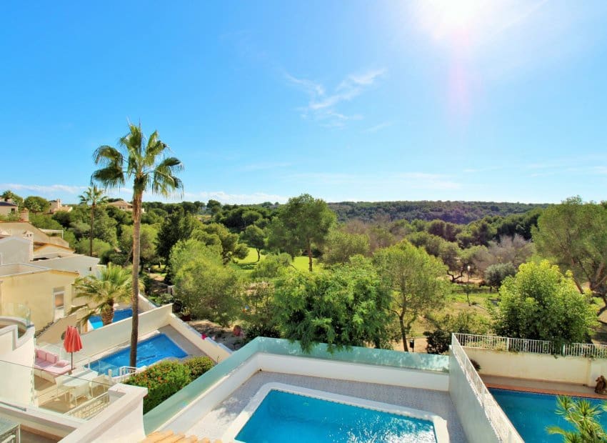 3 slaapkamer Villa te koop in Las Ramblas Golf met zwembad - € 499.000 (Ref: 9386597)