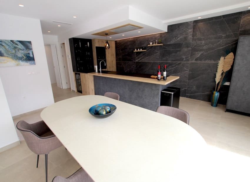 3 makuuhuone Paritalo myytävänä paikassa Algorfa mukana uima-altaan - 485 000 € (Ref: 9386600)