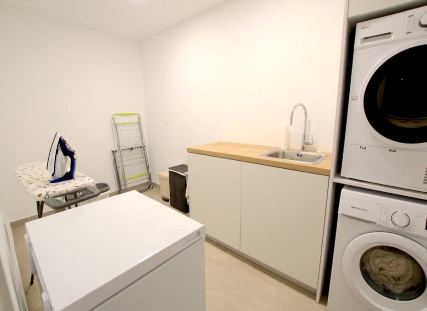 3 makuuhuone Paritalo myytävänä paikassa Algorfa mukana uima-altaan - 485 000 € (Ref: 9386600)