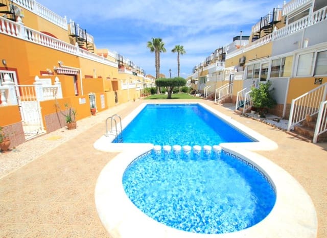 3 bedroom Townhouse for sale in Lo Crispin, Algorfa - € 179,950 (Ref: 9386601)