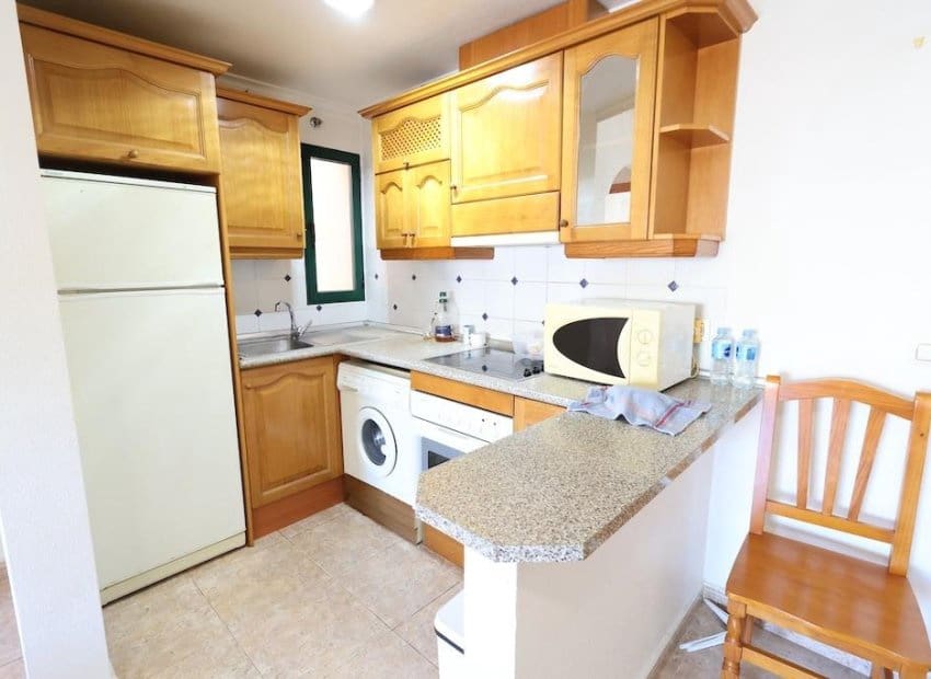 2 soverom Leilighet til salgs i Orihuela Costa med svømmebasseng - € 160 000 (Ref: 9386604)