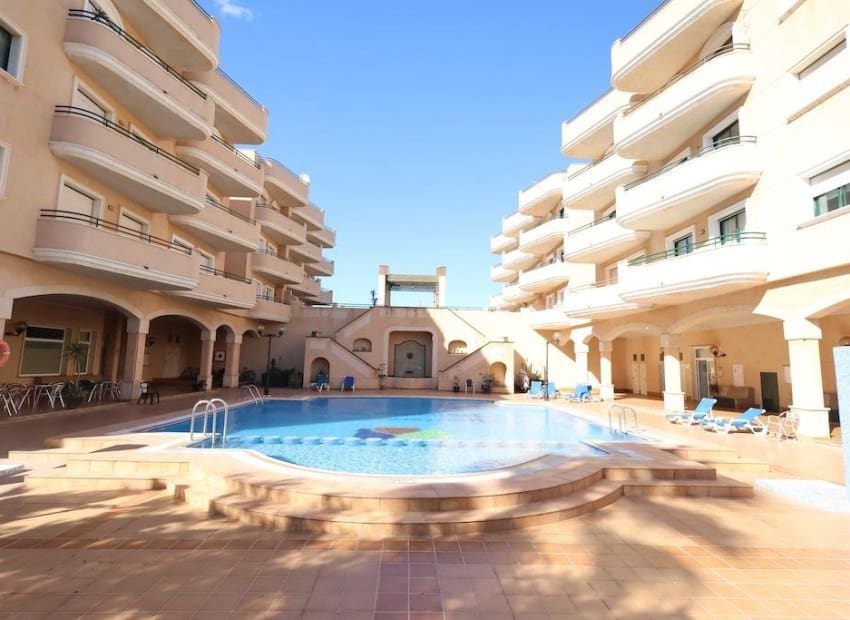 2 soverom Leilighet til salgs i Orihuela Costa med svømmebasseng - € 160 000 (Ref: 9386604)