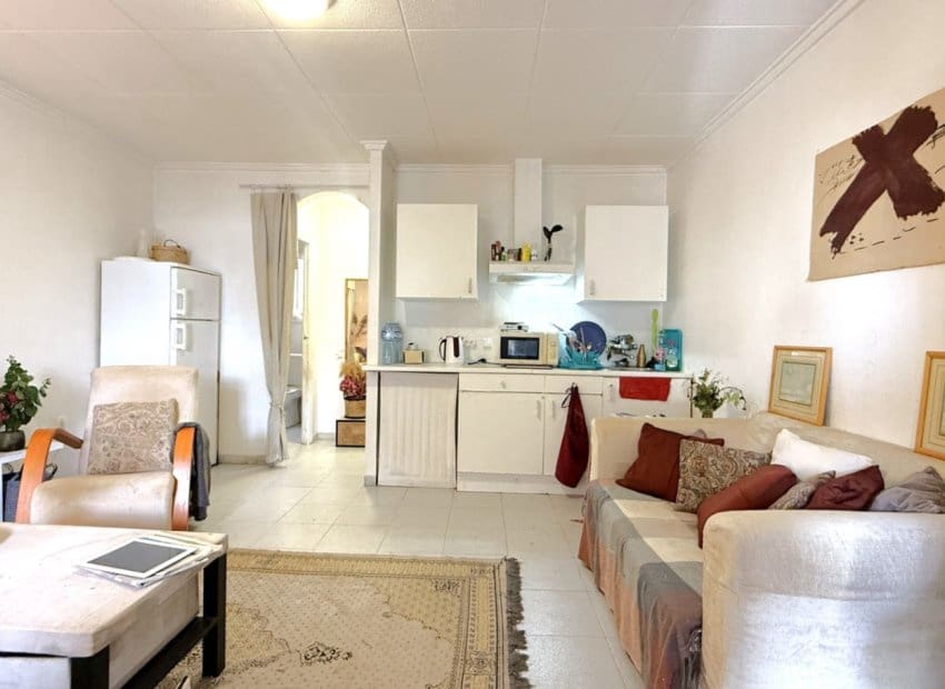 1 slaapkamer Bungalow te koop in Torrevieja - € 89.000 (Ref: 9386605)