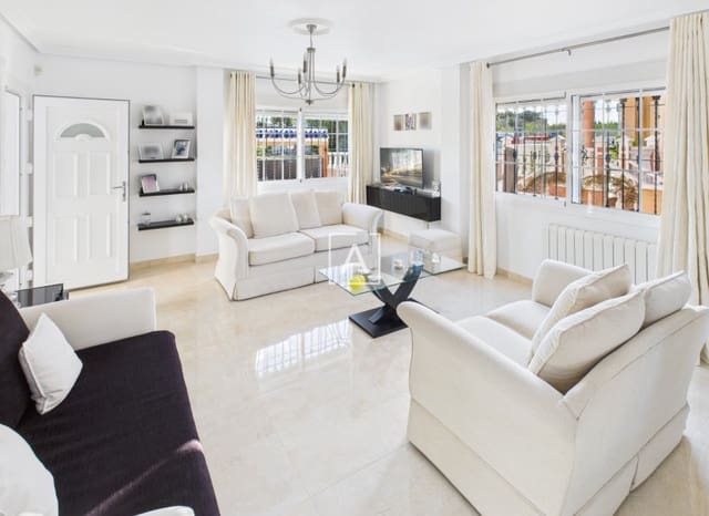 3 chambre Villa/Maison à vendre à Pinar de Campoverde, Pilar de la Horadada avec piscine - 397 500 € (Ref: 9386606)