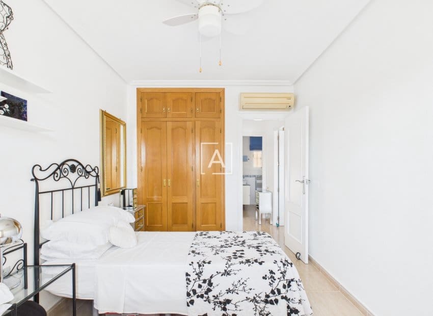 3 chambre Villa/Maison à vendre à Pinar de Campoverde avec piscine - 397 500 € (Ref: 9386606)