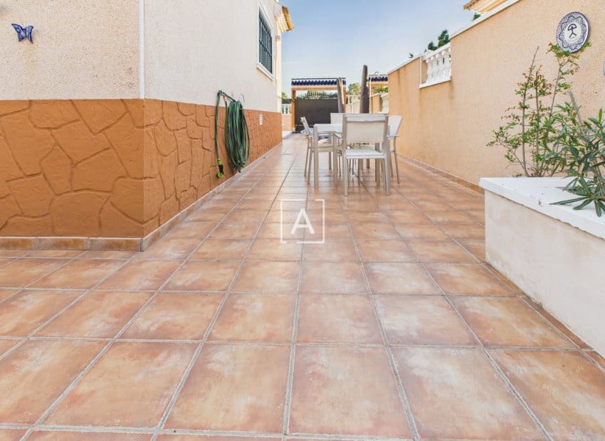 3 chambre Villa/Maison à vendre à Pinar de Campoverde avec piscine - 397 500 € (Ref: 9386606)