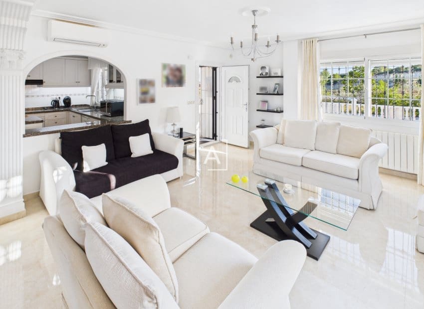 3 chambre Villa/Maison à vendre à Pinar de Campoverde avec piscine - 397 500 € (Ref: 9386606)