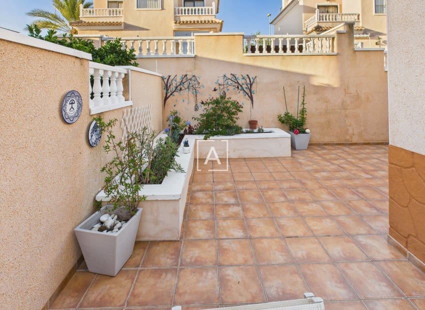 3 chambre Villa/Maison à vendre à Pinar de Campoverde avec piscine - 397 500 € (Ref: 9386606)