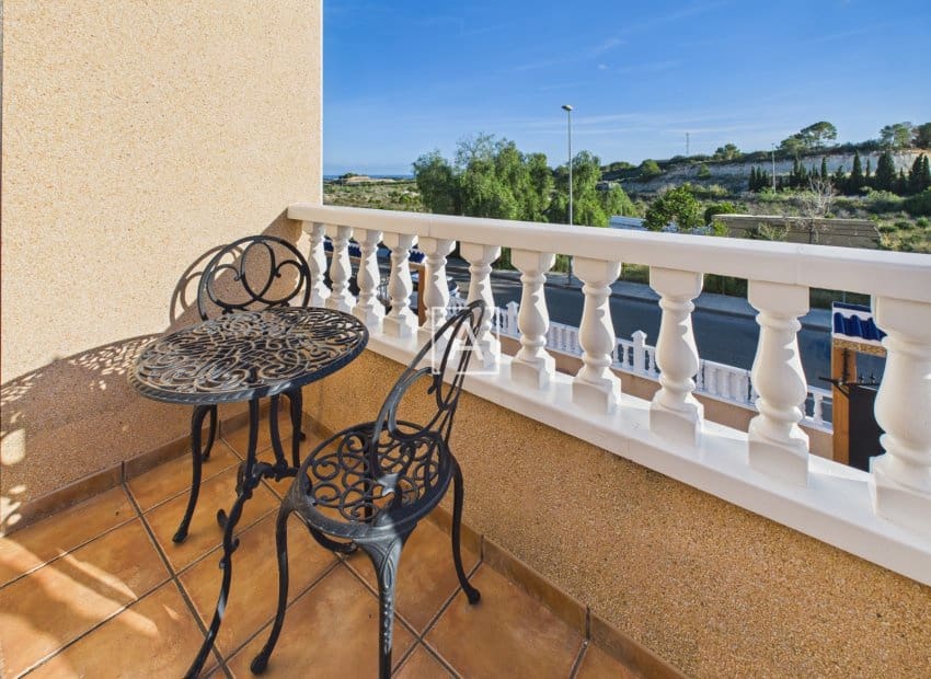 3 chambre Villa/Maison à vendre à Pinar de Campoverde avec piscine - 397 500 € (Ref: 9386606)