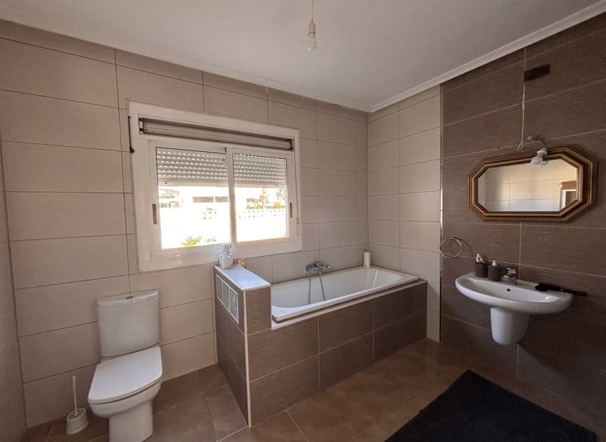 5 soveværelse Villa til salg i Benijofar med swimmingpool - € 650.000 (Ref: 9388820)