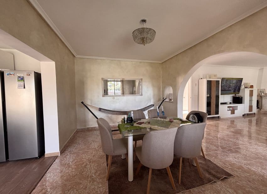 5 soveværelse Villa til salg i Benijofar med swimmingpool - € 650.000 (Ref: 9388820)