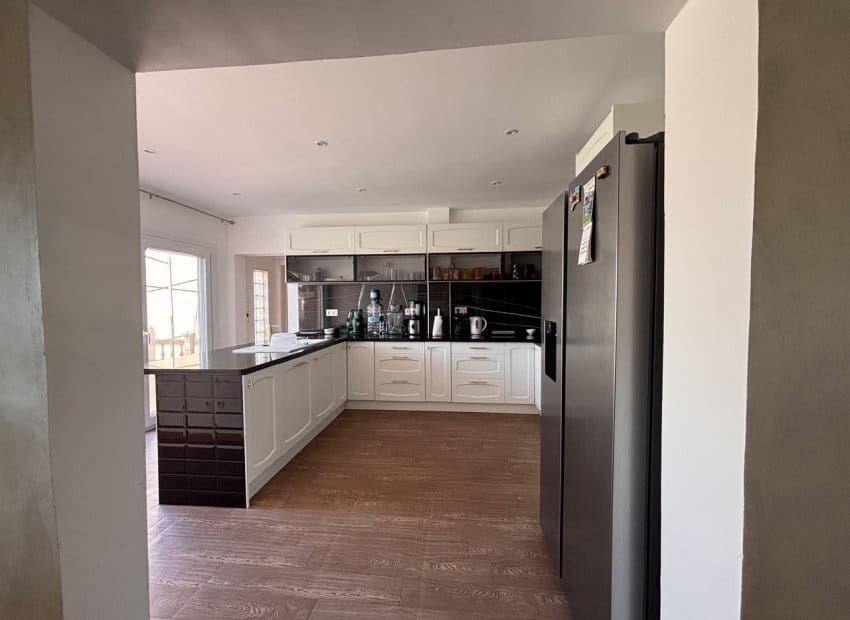 5 soveværelse Villa til salg i Benijofar med swimmingpool - € 650.000 (Ref: 9388820)