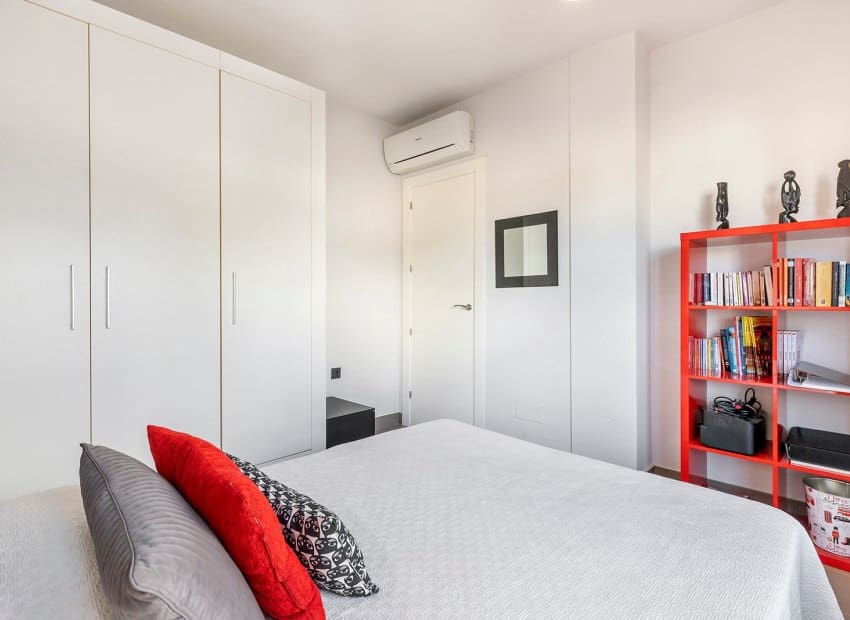 2 soverom Leilighet til salgs i Las Ramblas Golf med svømmebasseng - € 234 999 (Ref: 9388822)