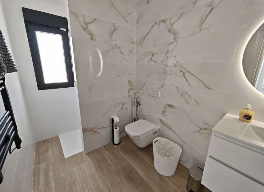 4 bedroom Villa for sale in Pinoso with pool - € 549,995 (Ref: 9388823)