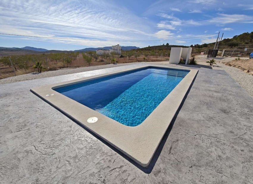 4 bedroom Villa for sale in Pinoso with pool - € 549,995 (Ref: 9388823)