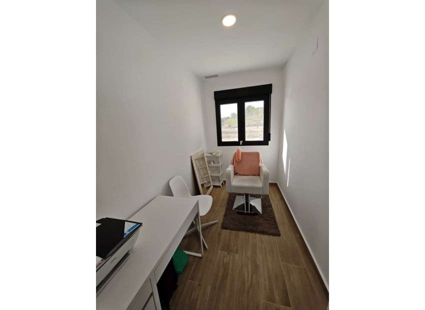 4 bedroom Villa for sale in Pinoso with pool - € 549,995 (Ref: 9388823)