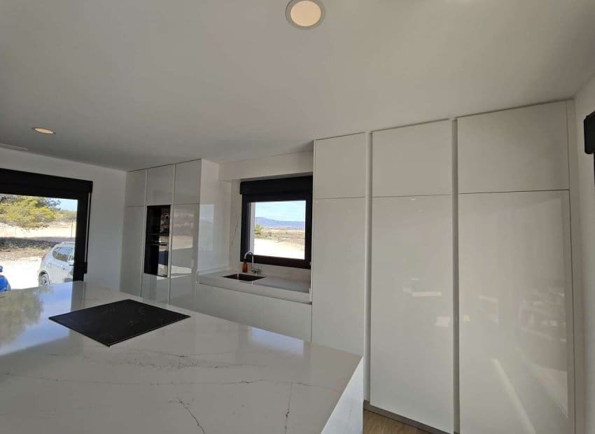 4 bedroom Villa for sale in Pinoso with pool - € 549,995 (Ref: 9388823)