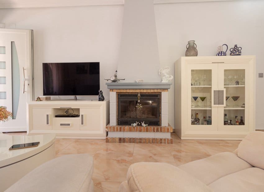 3 soverom Kjedet enebolig til salgs i La Zenia med svømmebasseng - € 312 000 (Ref: 9388825)